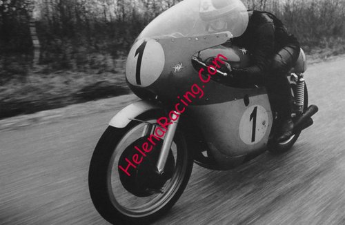 Card 1967 Moto 500cc (NS).jpg