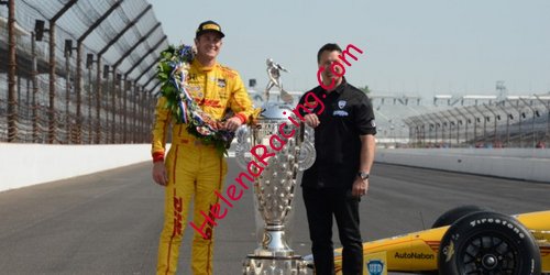 Indy 2014 Team-Winner (NS).jpg