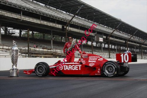 Indy 2010-Winner-2 (NS).jpg