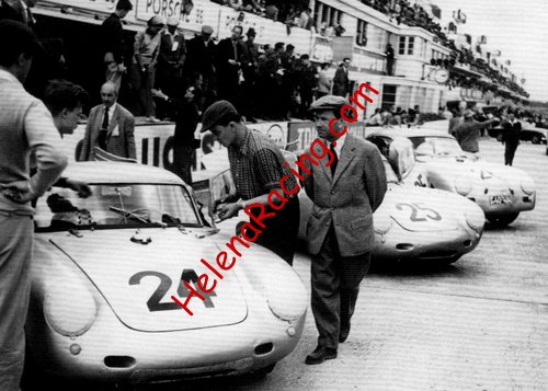 Card 1956 Le Mans 24 hours (NS).jpg