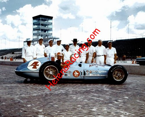 Indy 1960-Winner-Crew (NS).jpg