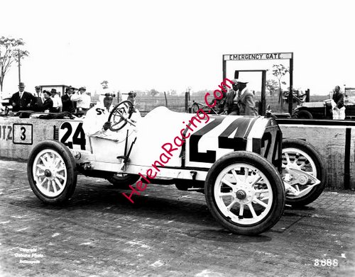 Indy 1914-Mechanic of Gil ANDERSON (NS).jpg