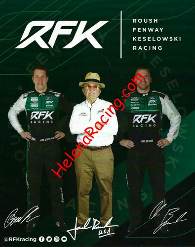 Card 2022 Team (P).jpg