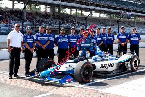 Indy 2018-Crew (NS).jpg