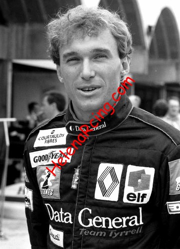 Card 1986 Formula 1-Tyrrell (NS).jpg